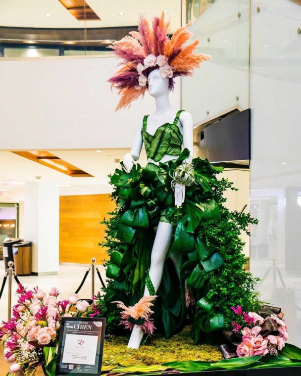 Tropical Flower Mannequin